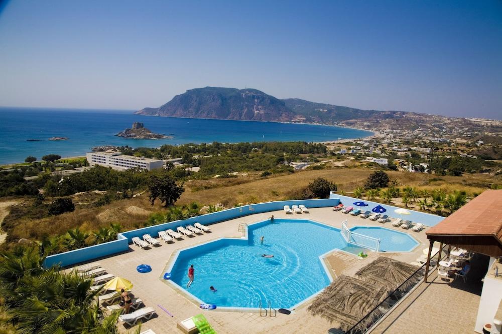 Pantheon Hotel Kefalos  Exterior photo